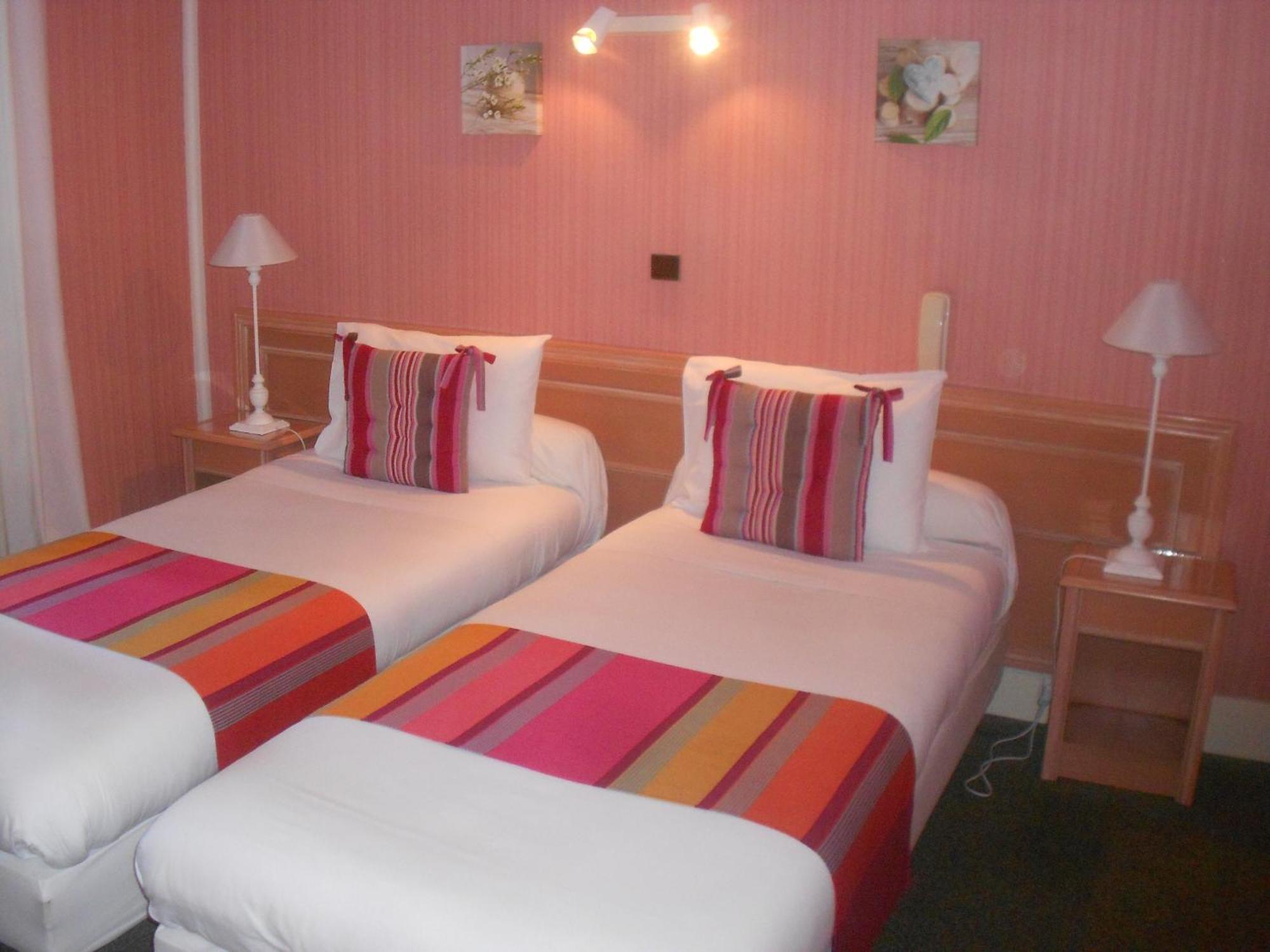 Hôtel Camou Uhart-Cize Extérieur photo